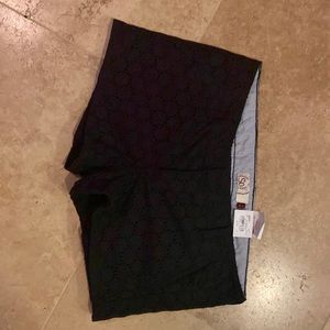 Juniors Size 7 100% Cotton Black So shorts